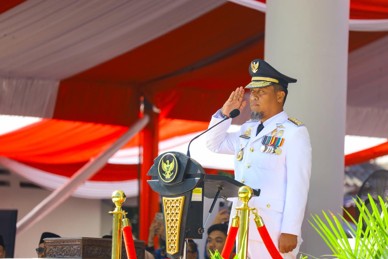 Kapolda Sulsel Hadiri Upacara HUT ke-81 Kemerdekaan RI di Rujab Gubernur Sulsel