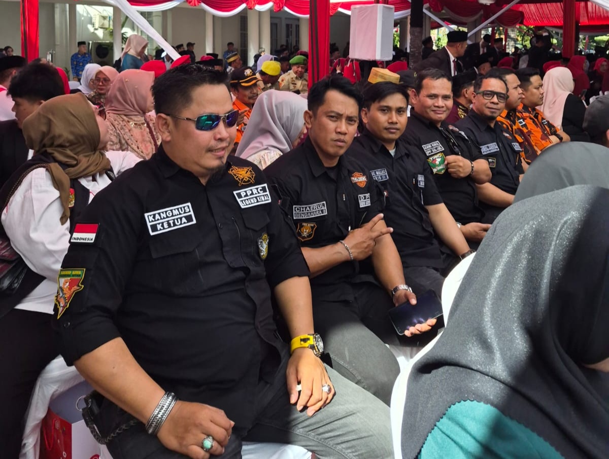 Ormas Legend Kiwal Garuda Hitam Hadiri Upacara Kemerdekaan RI ke-81 di Rumah Jabatan Gubernur
