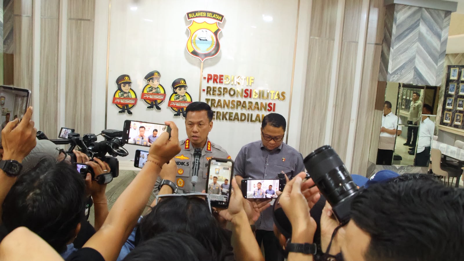 Kapolda Sulsel Buka Pembekalan PNPP Jelang Purna Tugas, Tekankan Kesiapan Hadapi Masa Pensiun