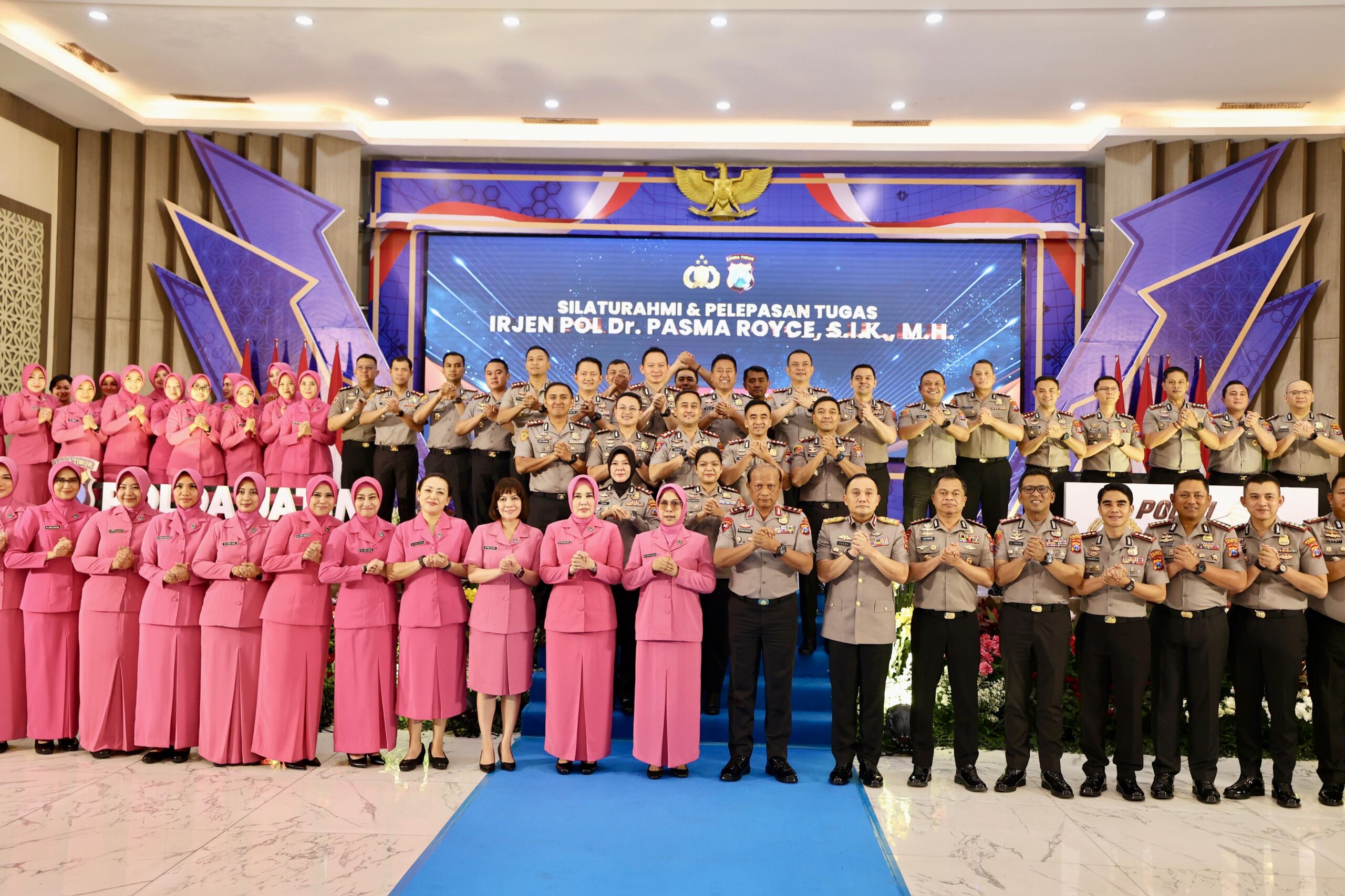 Keluarga Besar Polda Jatim Lepas Irjen Pol. Pasma Royce Emban Amanah Sebagai Kapolda Bali