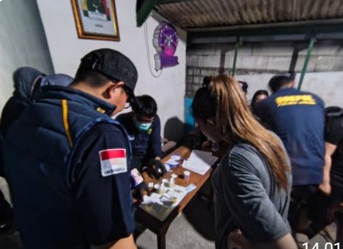 Jaga Kamtibmas Tetap Kondusif, Kapolres Gresik Pimpin Operasi Gabungan Miras dan Narkoba