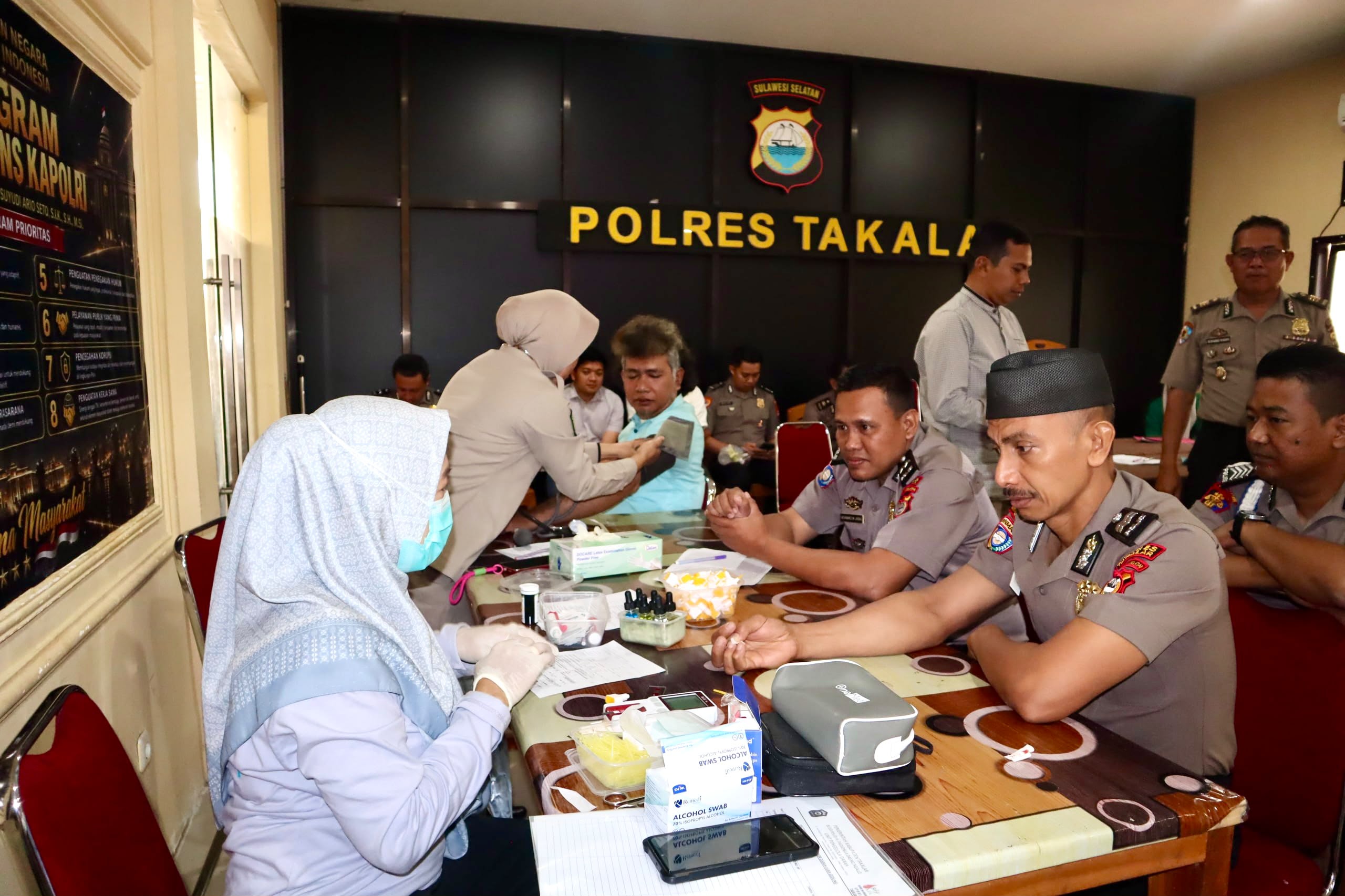 HUT Humas Polri ke-75, Polres Takalar Kumpulkan 27 Kantong Darah untuk Kemanusiaan